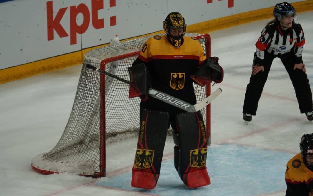 Jenny Harss zum Spiel Deutschland-Schweden
