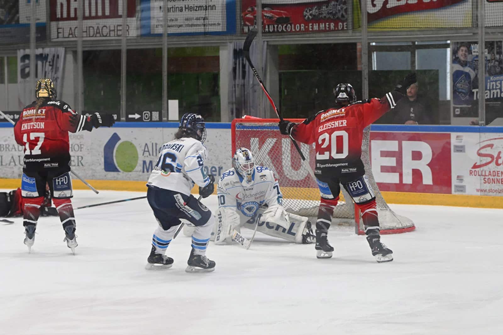 Fraueneishockey DFEL ECDC Memmingen Indians Frauen (c) Charlie Perzl_20251208