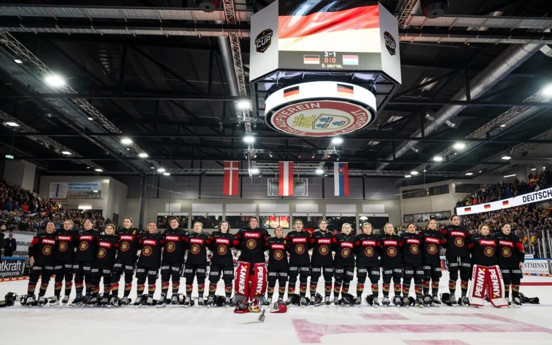 Frauen-Bundestrainer Jeff MacLeod gibt Aufgebot für die Olympia-Qualifikation in Bremerhaven bekannt