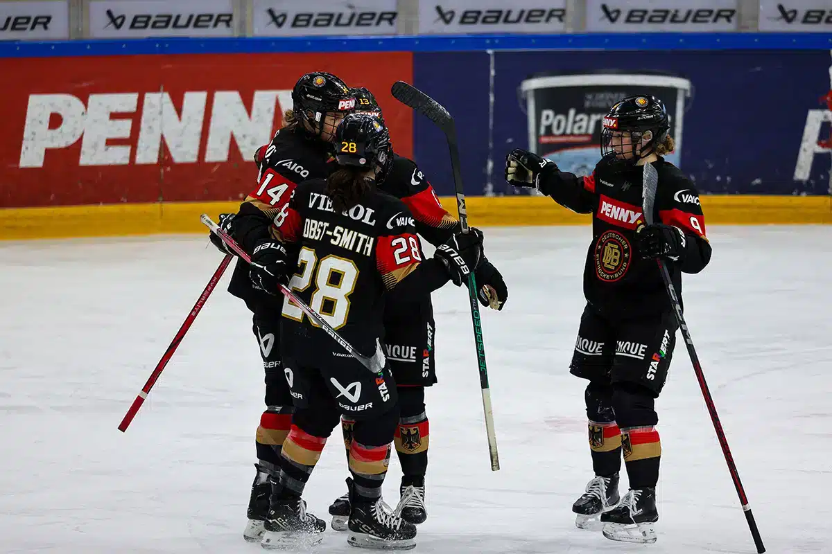 Fraueneishockey Deutschland Nationalmannschaft 20241213