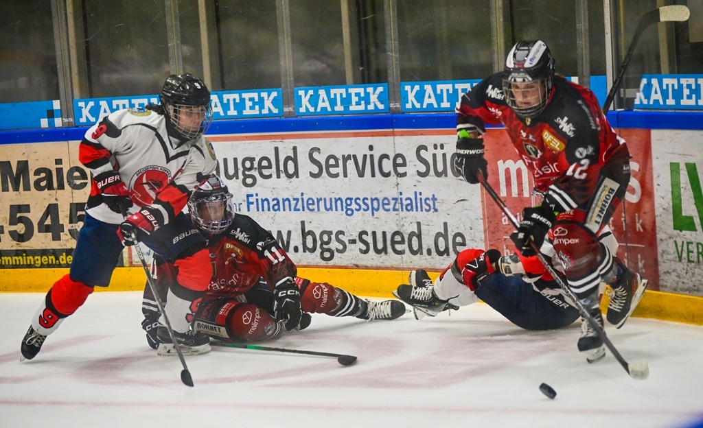 Fraueneishockey ECDC Memmingen Indians Frauen Aisulu Almaty EWHL Euro Cup (c) Alwin Zwibel_20250910