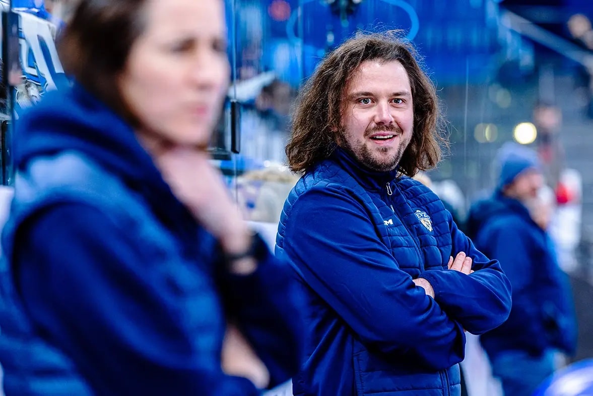 Fraueneishockey EV Zug Christoph Scherrer 20240622