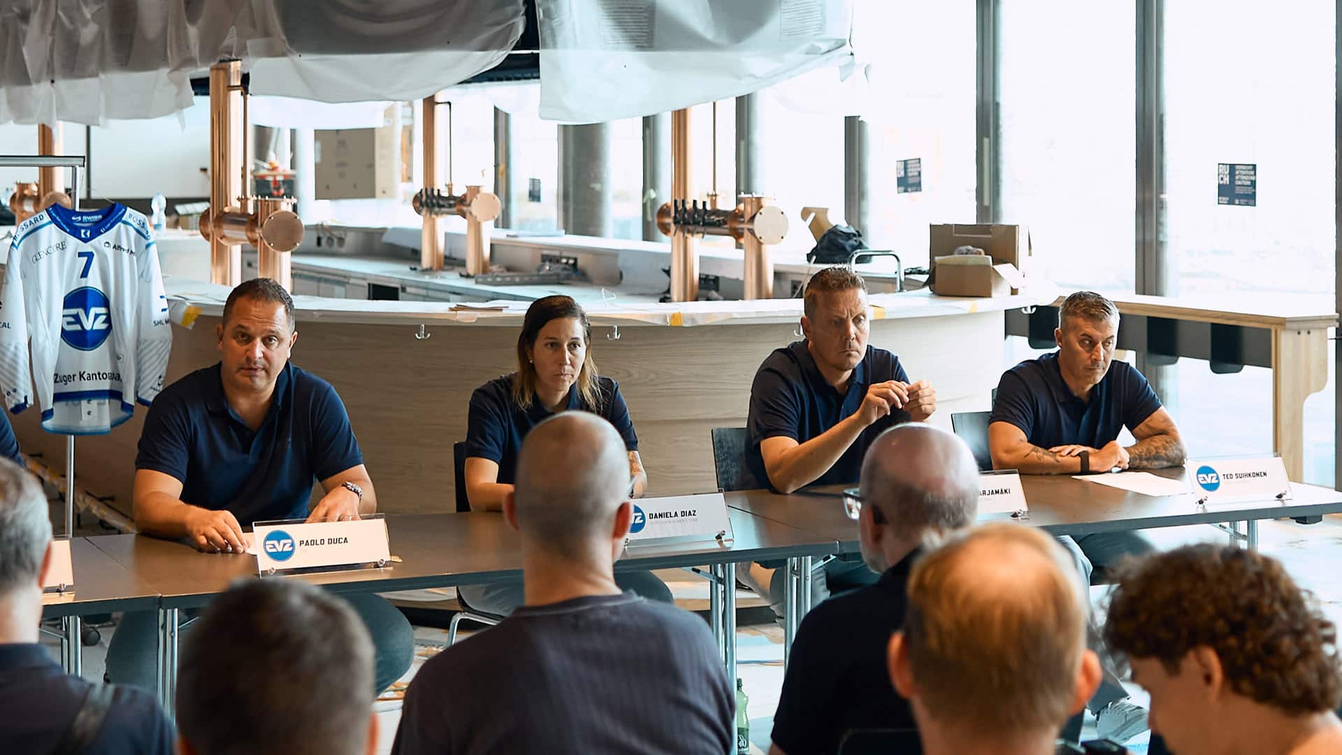 Fraueneishockey EV Zug Medienkonferenz (c) Valentin Studerus_20260907