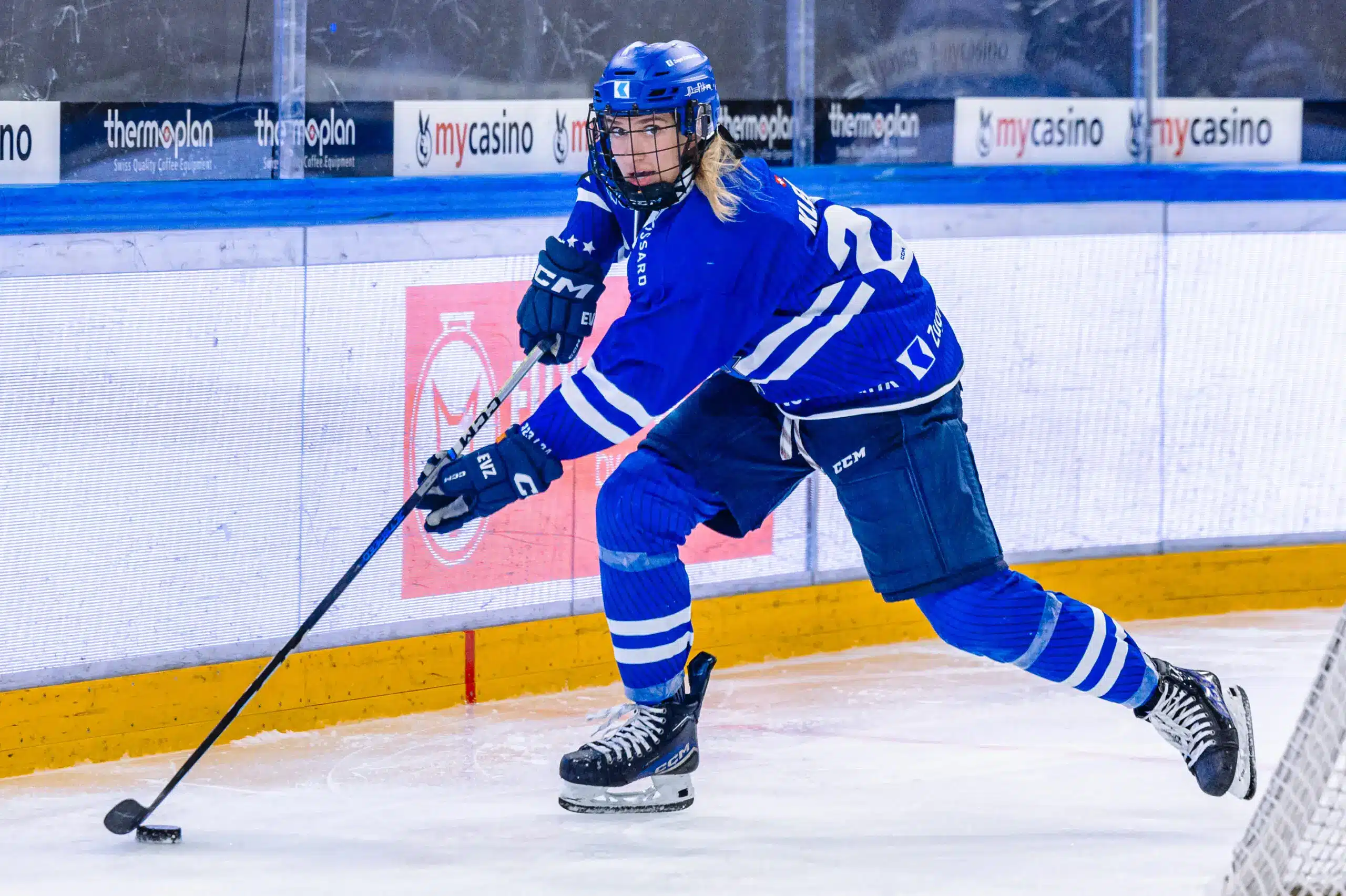 Fraueneishockey EV Zug Vanessa Ryhner 20240821