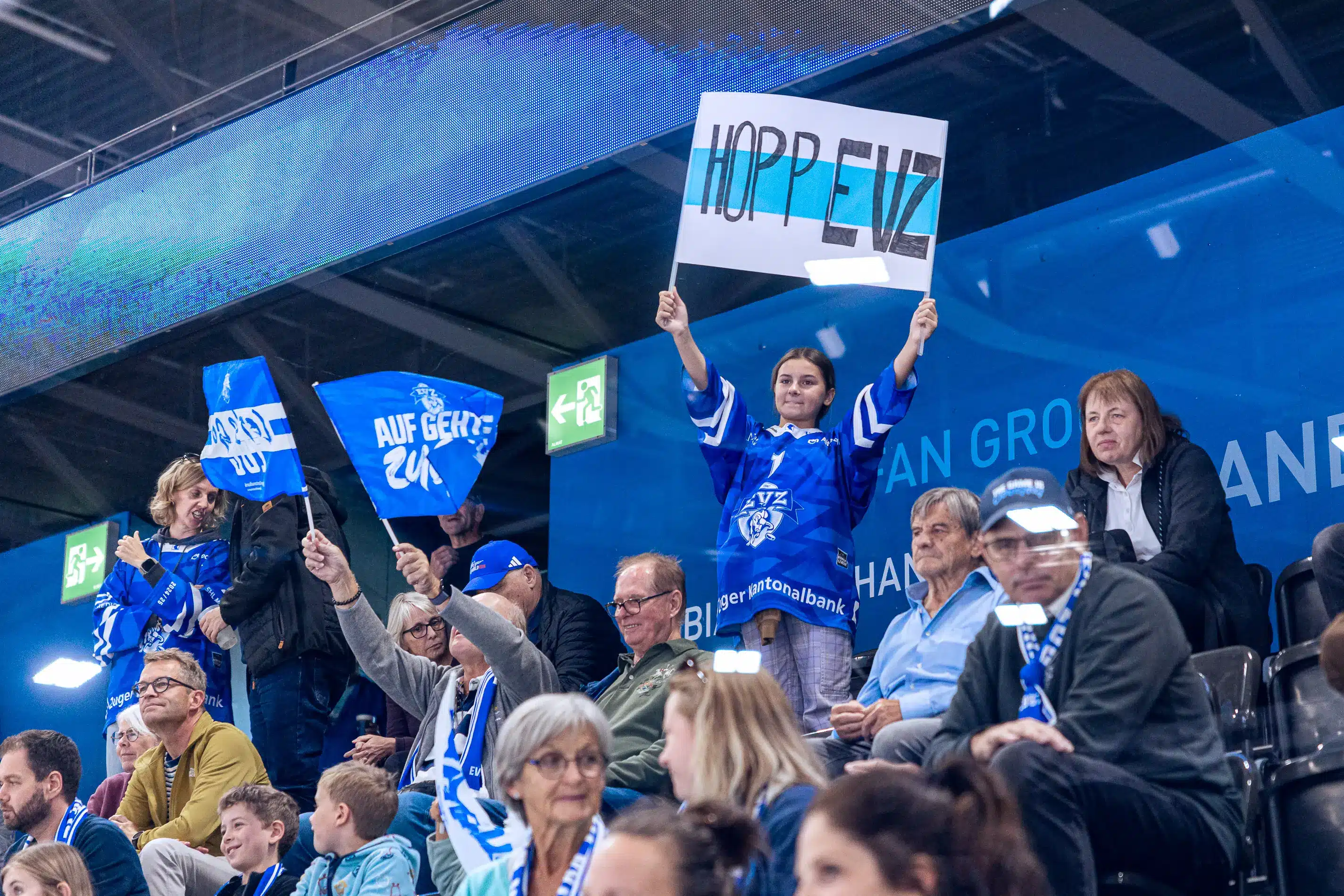 Fraueneishockey PFWL EV Zug_20250919