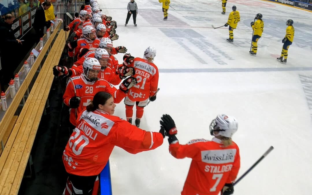 Das 2:5 der Schweiz gegen Schweden bei der WEHT in Hämeenlinna, 12.12.2025